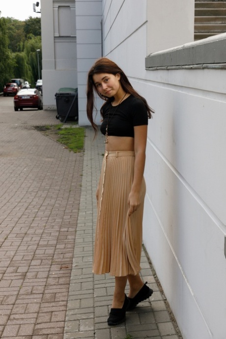 Adorable amateur Miki Pedangen poses clothed in public & flashes an upskirt