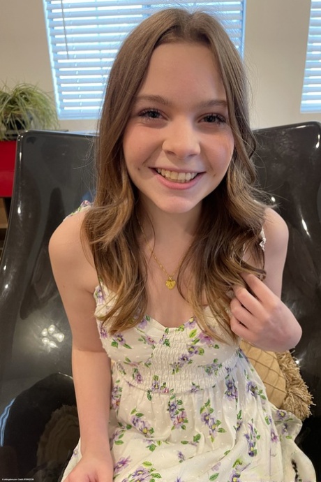 Sweet amateur teen Adrianna Jade reveals her pink pussy and poses naked